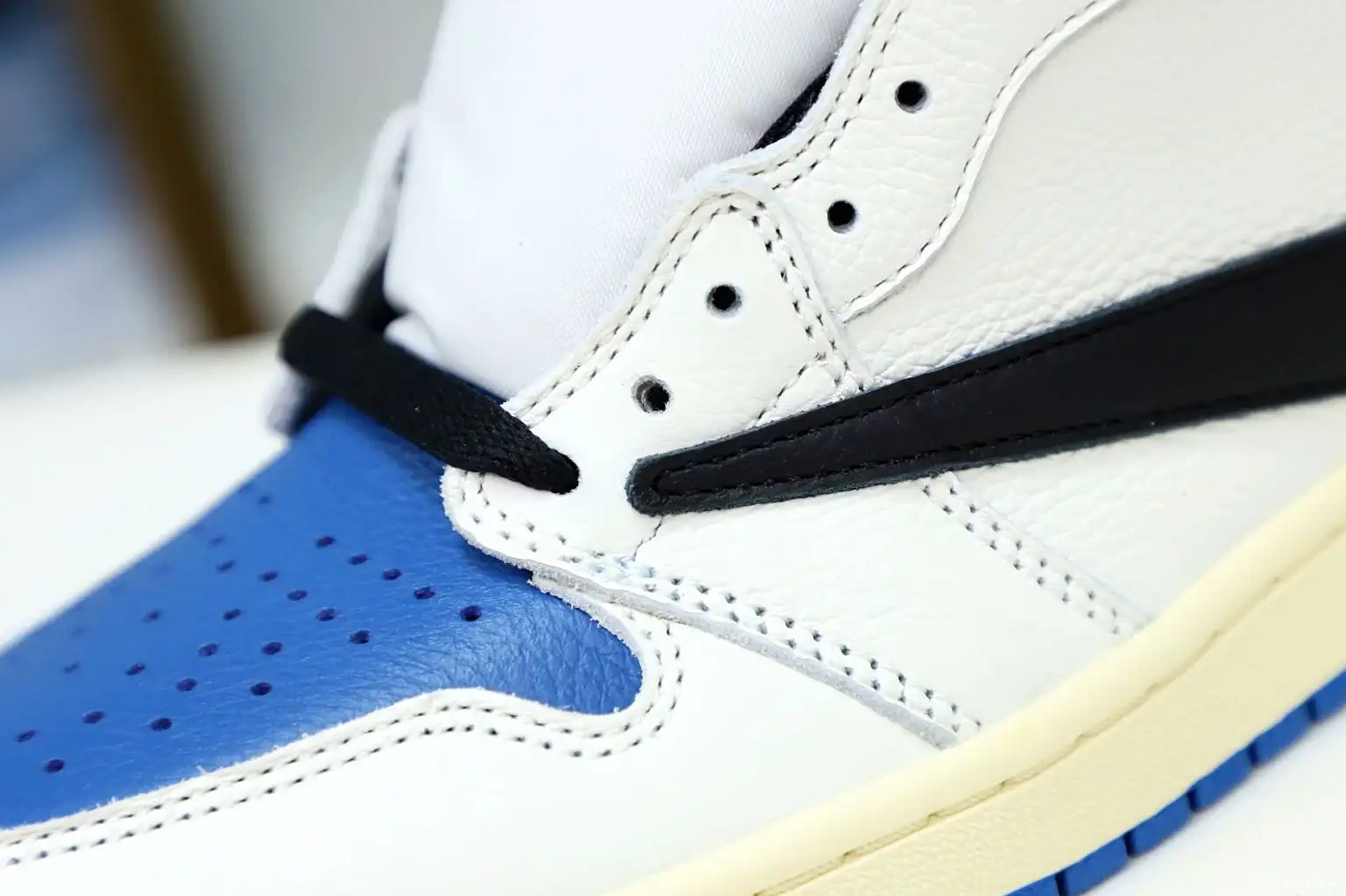 1 HIGH TRAVIS AIR DESIGN X SCOTT FRAGMENT RETRO X JORDAN Kimikick 0405